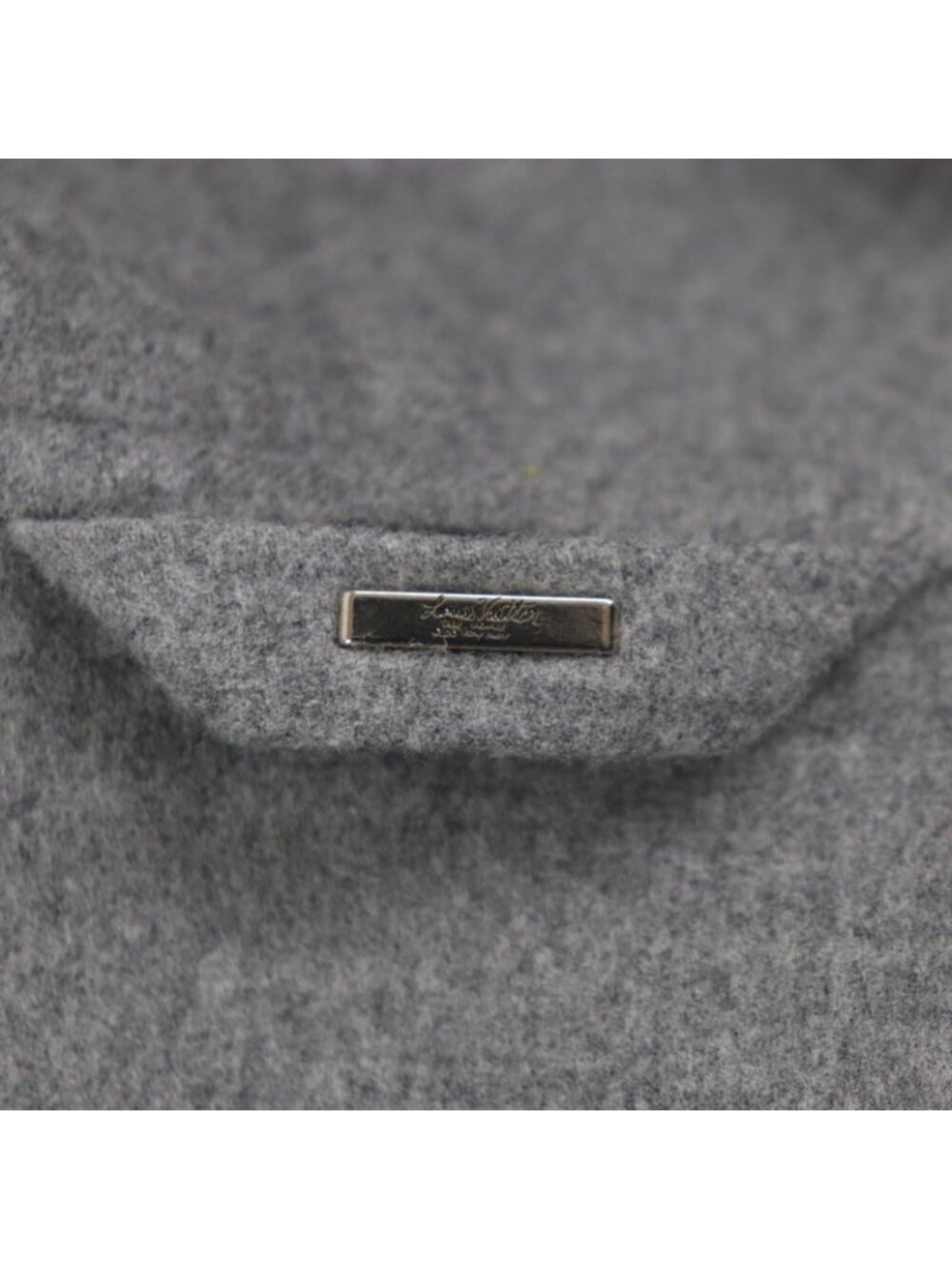 Louis Vuitton 2023 Hob52 E Monogram Stripe Logo Embroidery Zip-up Reversible - Picture 10 of 14